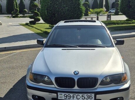 BMW 325 2004
