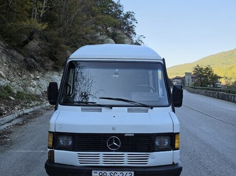 Mercedes 208 D 1992