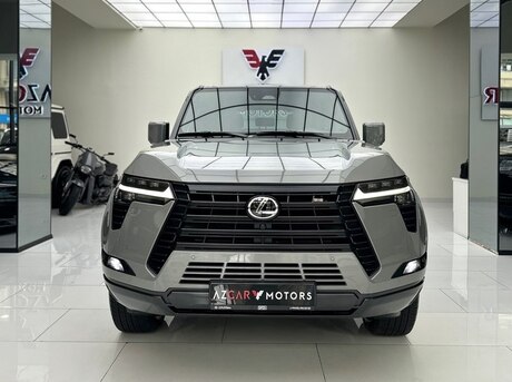Lexus  2024