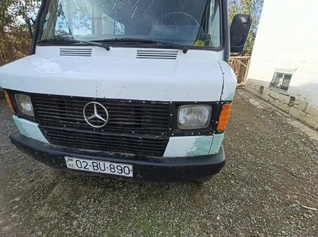 Mercedes 208 D 1994