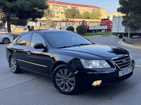 Hyundai Sonata 2010