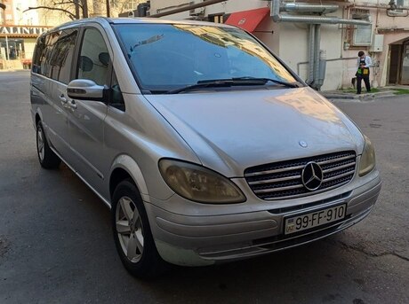 Mercedes Viano 2008
