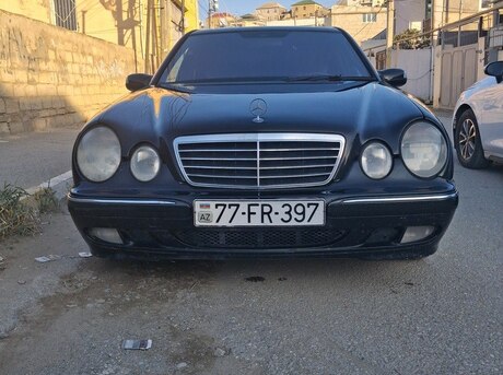 Mercedes E 270 2001