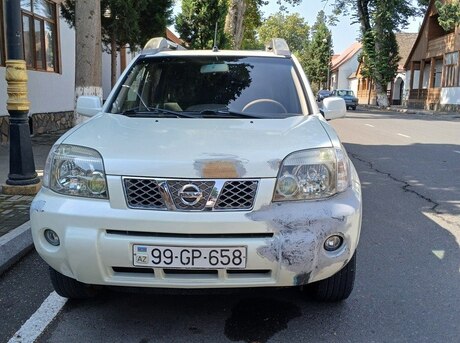 Nissan X-Trail 2004