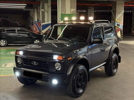 LADA (VAZ) Niva 2023
