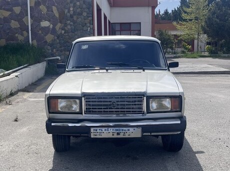 LADA (VAZ) 2107 2010