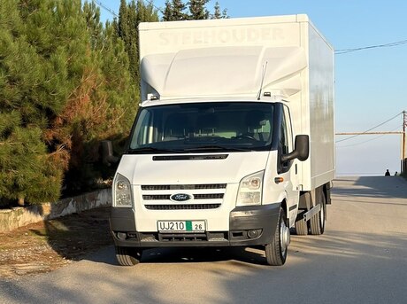 Ford Transit 2010