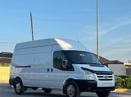 Ford Transit 2011