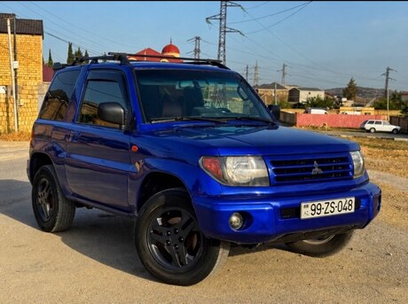 Mitsubishi  2000