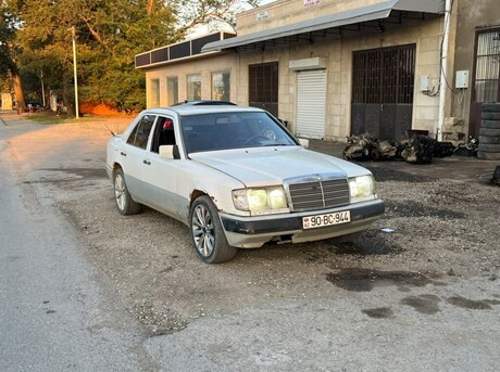 Mercedes  1992