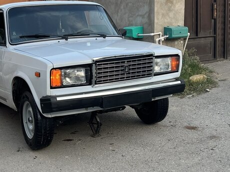LADA (VAZ) 2107 2005