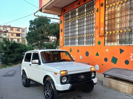 LADA (VAZ) Niva 2018