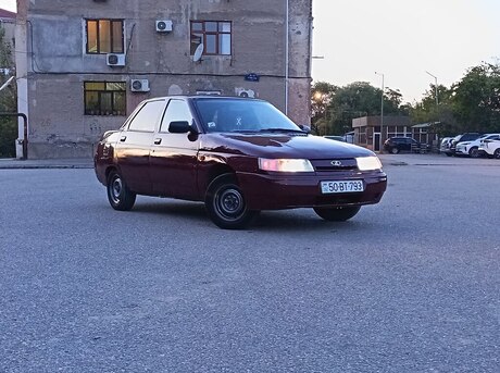 LADA (VAZ) 2110 2000