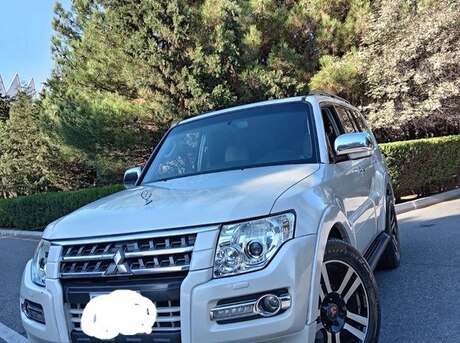 Mitsubishi Pajero 2008