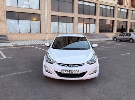 Hyundai Elantra 2015