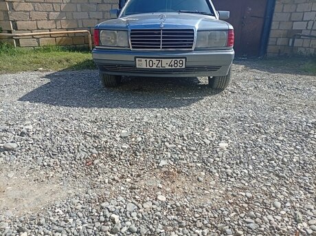 Mercedes 190 1992