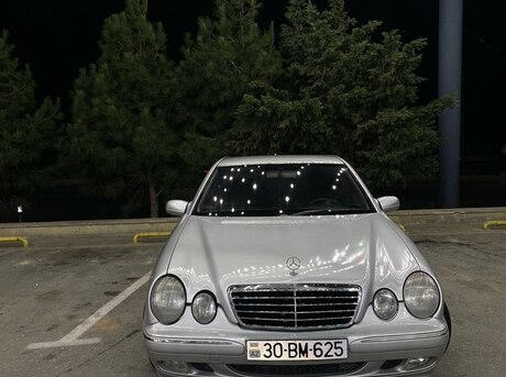 Mercedes E 220 1999