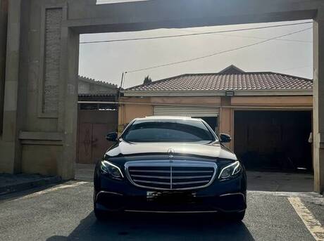 Mercedes E 300 d 2018