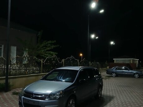 Opel Astra 2005