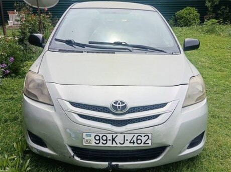 Toyota Yaris 2008