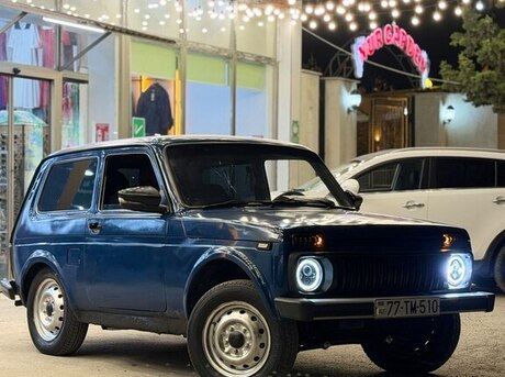 LADA (VAZ) Niva 2001