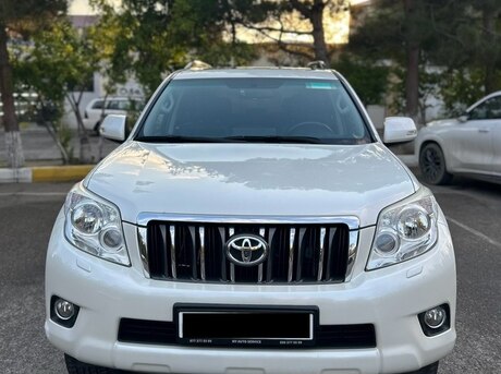 Toyota Land Cruiser Prado 2012