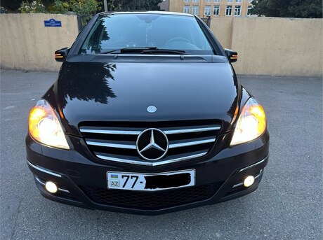 Mercedes B 170 2011