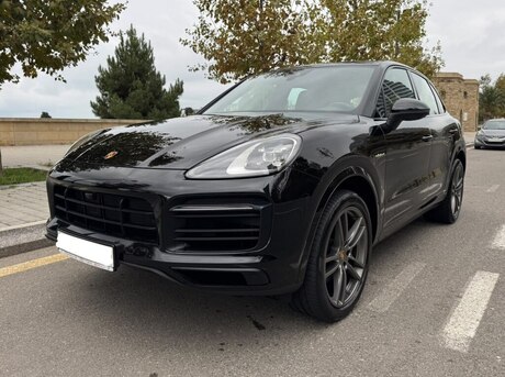 Porsche Cayenne E-Hybrid 2022