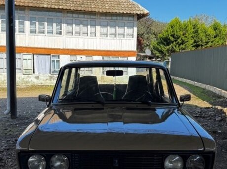 LADA (VAZ) 2106 1990