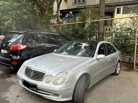 Mercedes E 270 2004