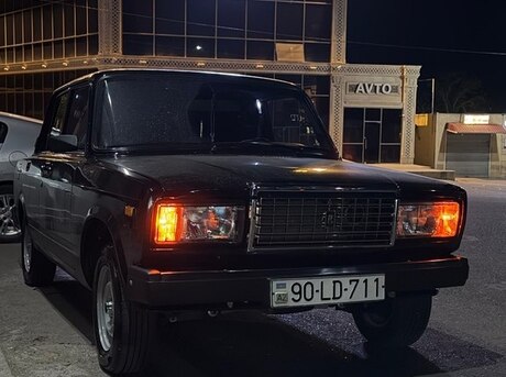 LADA (VAZ) 2107 2011
