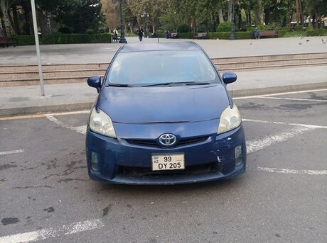 Toyota Prius 2011