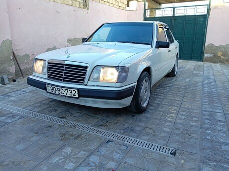 Mercedes E 220 1995
