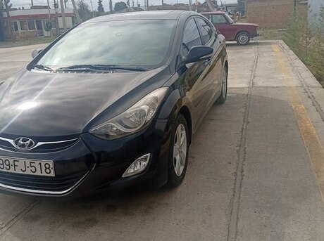 Hyundai Elantra 2013