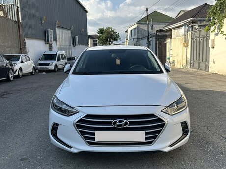 Hyundai Avante 2016