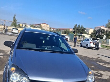 Opel Astra 2009