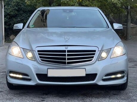 Mercedes E 220 2011