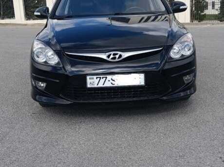 Hyundai i30 2011