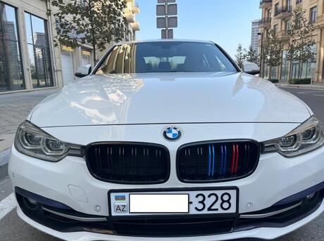 BMW 328 2016