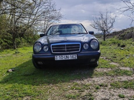 Mercedes E 230 1996