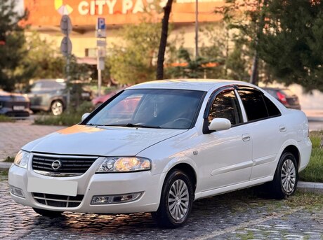 Nissan Sunny 2011