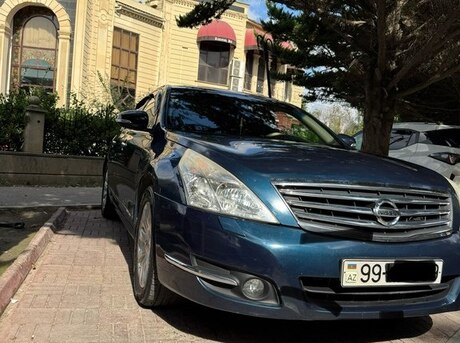 Nissan Teana 2010