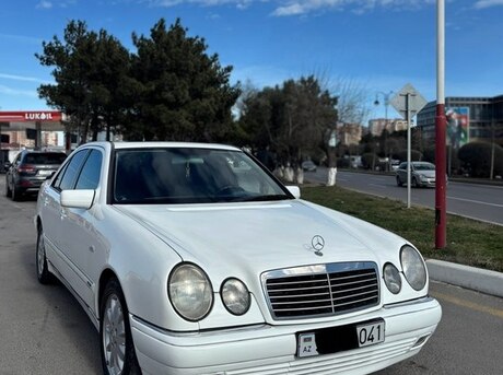 Mercedes E 240 1998