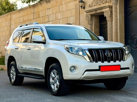 Toyota Land Cruiser Prado 2013