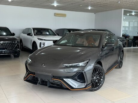 Changan Uni-V 2025