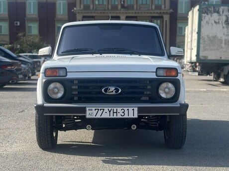 LADA (VAZ) Niva 2025