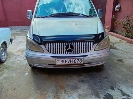 Mercedes  2004