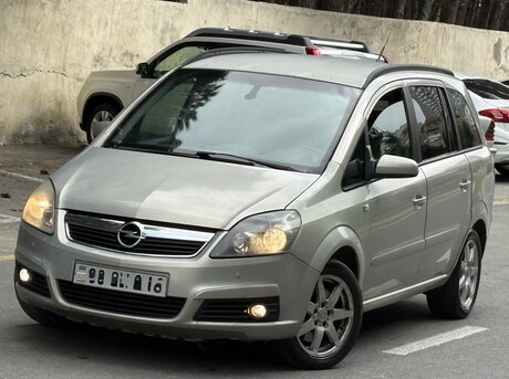 Opel Zafira 2005