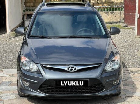 Hyundai i30 2010