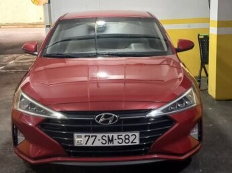 Hyundai Elantra 2019